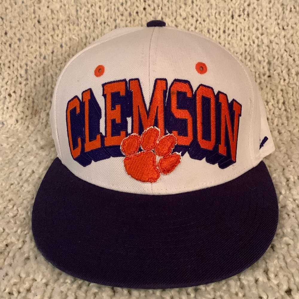 Clemson Tigers fan cap, orange/purple/white adjustable. .